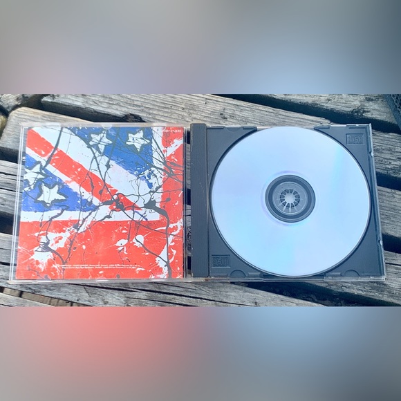 THE STONE ROSES Debut Self Titled Classic 1989 CD Album - Picture 3 of 4